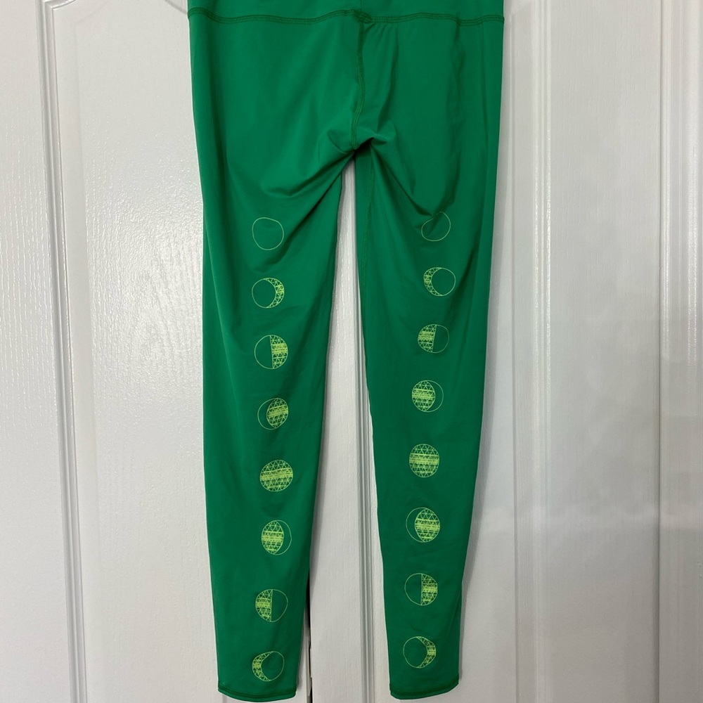 Teeki - Green Yoga Pants - Size M